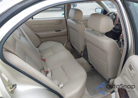 1995 Nissan Maxima Gle/Gxe/Se z USA, uszkodzony, nr VIN JN1CA21D8ST057493